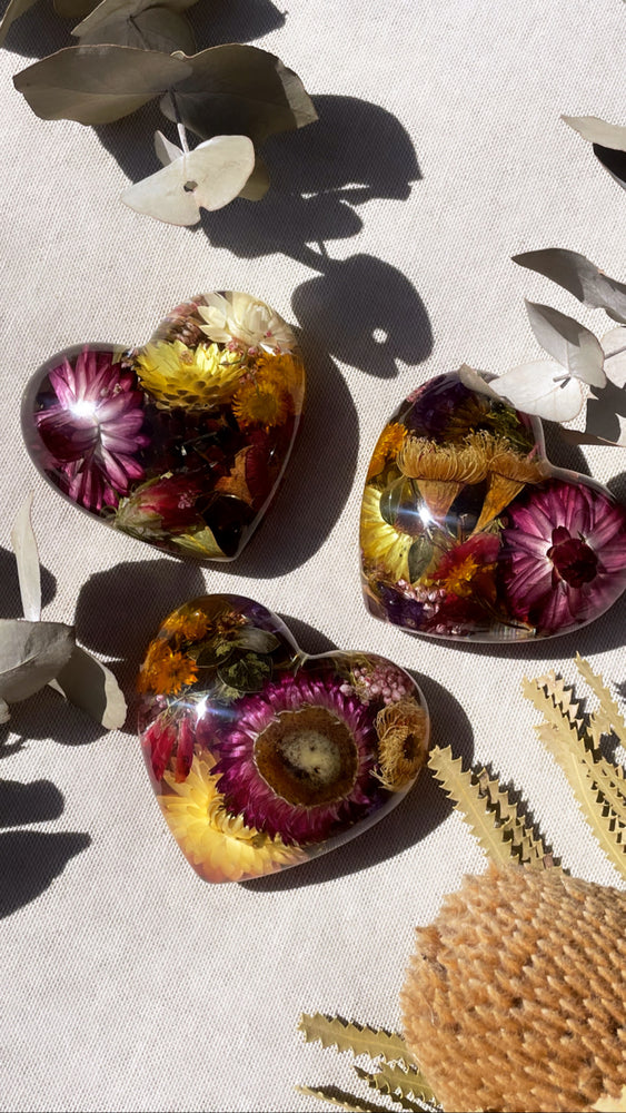 “”PRE ORDER ~ Bestie Heart 80mm Native Floral
