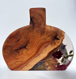 Organic floral vase ~ light purple tinted resin