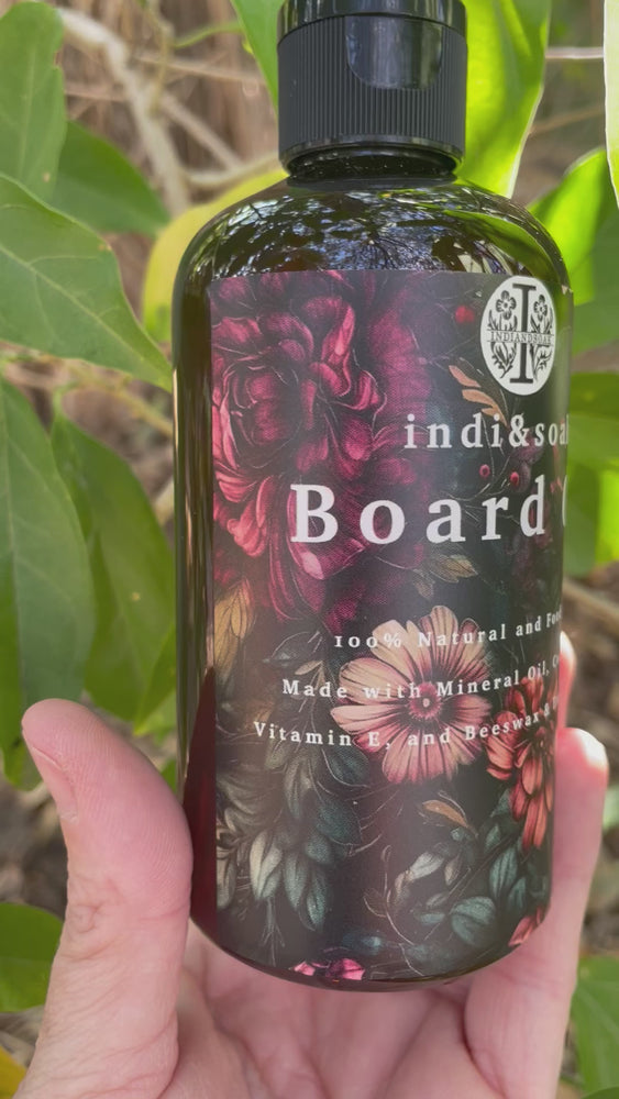 
            
                Load and play video in Gallery viewer, Z All Natural Board oil ~ Smells like the Bush
            
        